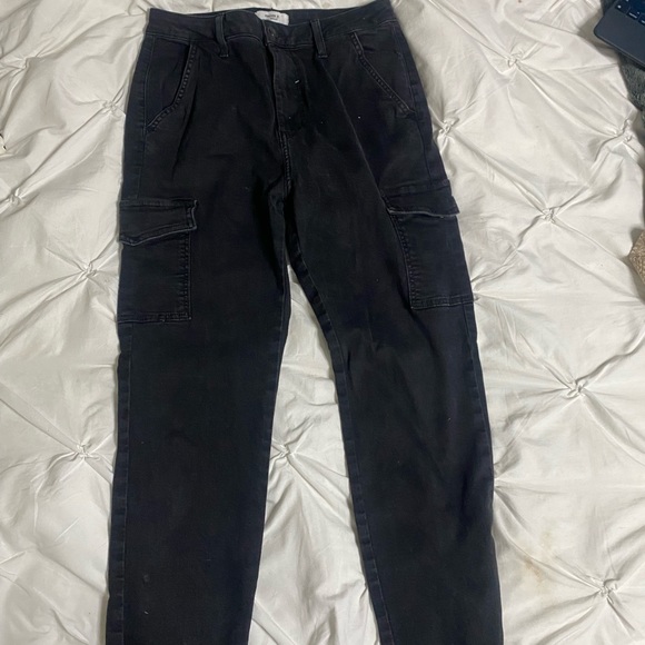 🤍3/35 Black cargo jean - Picture 1 of 5
